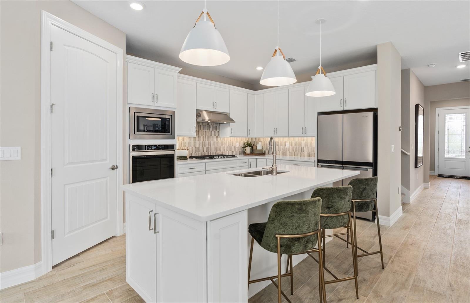 Open kitchen in a new Orlando investment home